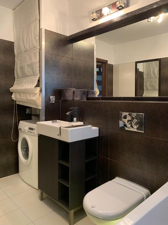 Uroczy Apartament W Centrum Miasta Шчечин Екстериор снимка
